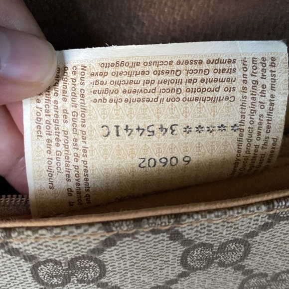 โSOLD โ ๐ Authentic Gucci Bag - Picture 7 of 10